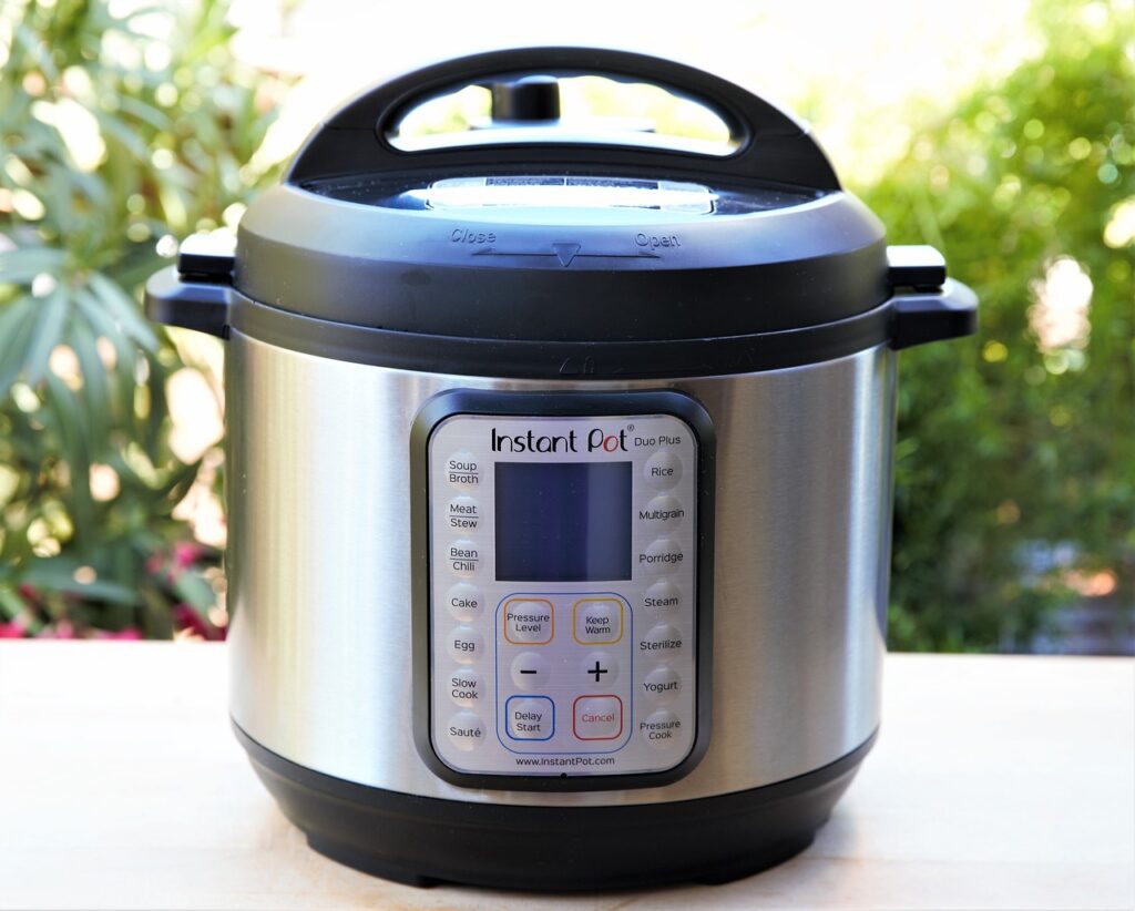 Instant Pot Star Wars™ Duo™ 6-Qt. Pressure Cooker, Darth Vader™